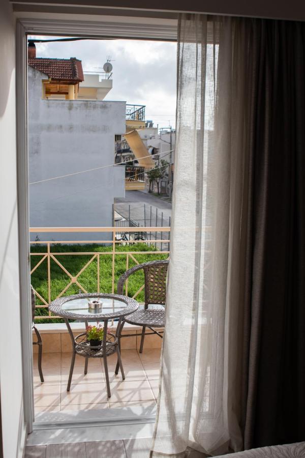 Langi Apartments Missolonghi Bagian luar foto