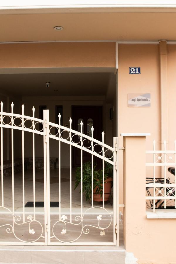 Langi Apartments Missolonghi Bagian luar foto